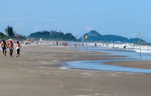 Praia_Brejatuba_Guaratuba-500x563
